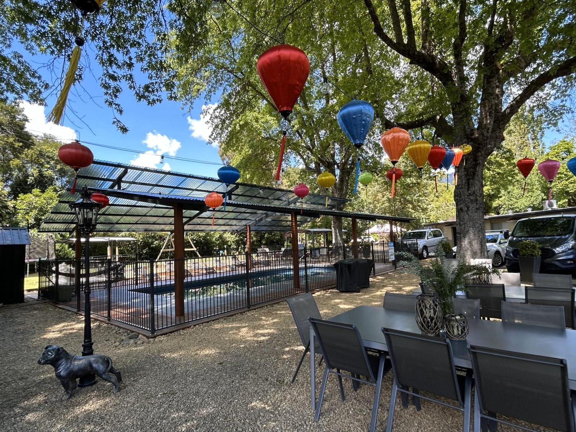 Adina Lodge Holiday Apartments Bright Extérieur photo